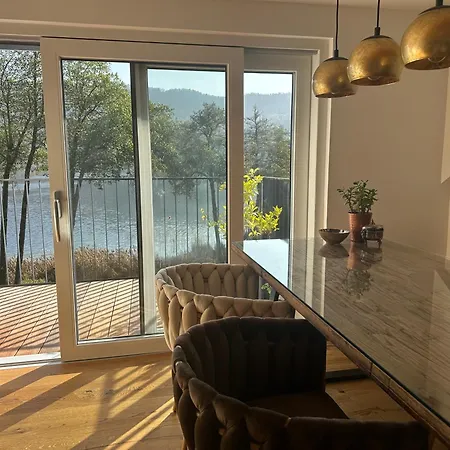 Lakesideview Keutschach Am * كوتسشاش ام سي